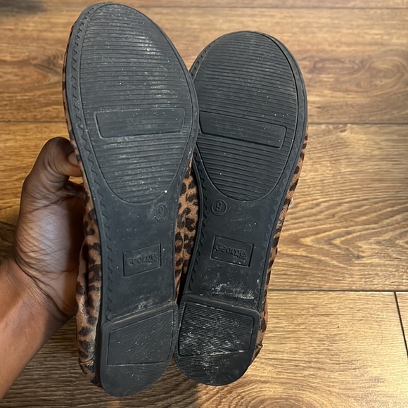 George cheetah skinned shoe. US 9. - Picture 4 of 5